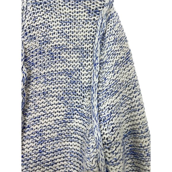 Angels of the North Woman's Small Two-Toned marbled blue white Woven Blazer - Picture 7 of 15